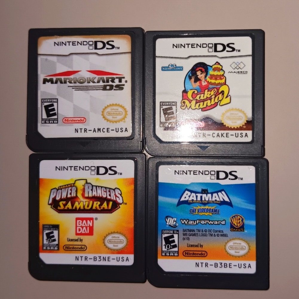 Nintendo DS Games. Mario Kart, Cooking Mania, Batman, Power Rangers